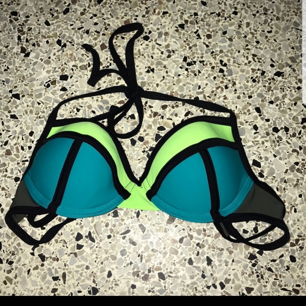 push up bikini top
